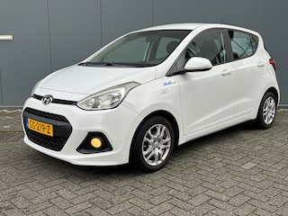 Hyundai i10 1.0i 66pk i-Motion Comfort | Airco | Lichtmetalen velgen | Cruise controle | Boordcomputer | Elektrische ramen | Elektrische buitenspiegels | Bestuurdersstoel in hoogte verstelbaar | 1e eigenaar