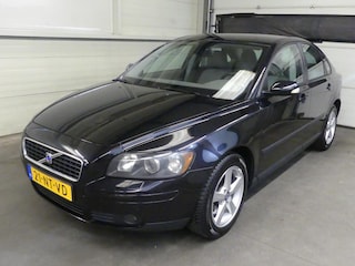 Volvo S40 2.4i Elite - Automaat - Mooie auto!