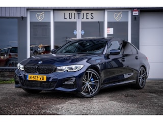 BMW 320i M-Sport Org.NL*Panorama*Laser*Leder*HuD*Stuurverw.*1e-eig.