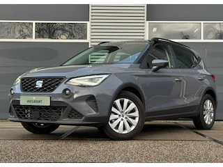 Seat Arona 1.0 EcoTSI Style |Business-pakket |Stoel verwarming | CarPlay
