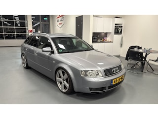 Audi A4 Avant 3.0 Quattro Exclusive//Automaat//Trekhaak//Leder//Bose