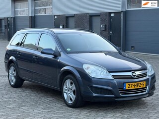 Opel Astra Wagon 1.6 Business AIRCO NAVI CRUISE TREKHAAK Nieuw APK