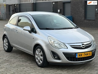 Opel Corsa 1.2-16V Edition AUTOMAAT AIRCO PDC APK 3DEURS