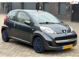 Peugeot 107 1.0-12V XS 3DEURS NIEUW APK