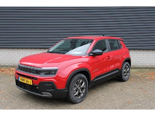 Jeep Avenger Longitude 54 kWh 156pk I Winter Pack I Stoelverwarming I Parkeersensoren I Lichtmetalen Velgen