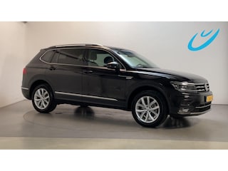 Volkswagen Tiguan 1.5 TSI 150pk DSG Highline Panoramadak Alcantara Camera Stoelverwarming