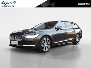 Volvo V90 2.0 T6 Plug-in hybrid AWD Ultimate Bright | Trekhaak | Panorama schuifdak | Lederen bekleding | Stoel en stuurverwarming | Elektrisch bedienbare voorstoelen met geheugen | Camera | HUD | Luchtvering |