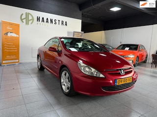 Peugeot 307 CC 2.0-16V Leder interieur APK 11 maand 2026 Youngtimer!!!