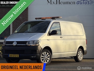 Volkswagen Transporter 2.0 TDI Highline 3-Zits Cruise Trekhaak Navigatie Verwarmde Voorruit