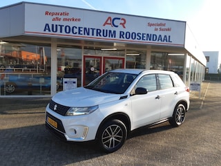 Suzuki Vitara 1.4 Boosterjet Comfort Smart Hybrid met trekhaak lage km stand