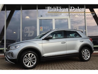 Volkswagen T-Roc 1.5TSI 150PK AUTOMAAT STYLE Navi Carplay | Adapt.Cruise | Electr.Klep | Camera | Keyless | Stoel/stuurverw. | IQ Light |