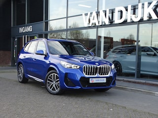 BMW X1 sDrive18i M Sportpakket Premium-Pack Ada.Led Navigatie Camera Keyless-entry 18"LM Velgen