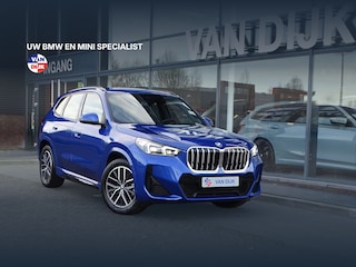BMW X1 sDrive18i M Sportpakket Premium-Pack Ada.Led Navigatie Camera Keyless-entry 18"LM Velgen