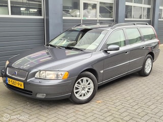 Volvo V70 2.4 Kinetic | AIRCO | STOEL.V | TREKHAAK | YOUNGTIMER |