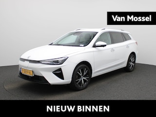 MG 5 Electric Standard Range Luxury 50 kWh | Apple Carplay / Android Auto | Achteruitrijcamera | Parkeersensoren | Stoelverwarming |