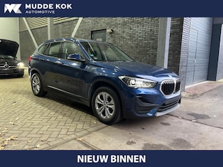 BMW X1 xDrive25e | Stoelverwarming | Elek. Achterklep | PDC V+A | 17 Inch