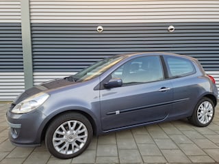 Renault Clio 1.2 TCE Dynamique S Trekhaak pdc climatronick nieuwe apk