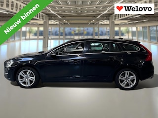 Volvo V60 1.6 T3 Momentum Navigatie.