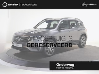 Mercedes-Benz EQB 250+ Business Solution AMG 7p. 71 kWh | 7 Pers | Panoramaschuifdak | Dodehoekassistent | DAB+ | Led-Koplampen | 360° camera |
