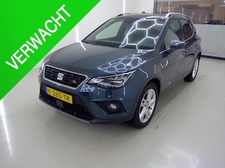 Seat Arona 1.0 TSI FR Business Intense Plus Climate controle |Navigatiesysteem |Parkeersensoren | Stoelverwarming | Cruise controle
