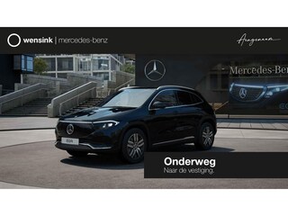 Mercedes-Benz EQA 250+ Business Solution Luxury 71 kWh | Panoramaschuifdak | Rijassistentie pakket | Achteruitrijcamera | Stoelverwarming | Dodehoekassistent |