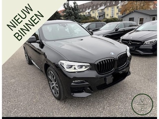 BMW X3 xDrive30e | M-Sport | HUD | Pano | Leder |