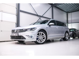 Volkswagen Passat Variant 1.4 TSI GTE Highline | Virtual cockpit | Panoramadak | Trekhaak | Leder | Dynaudio | NL auto NAP | rijklaarprijs |