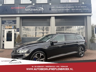 Volkswagen Passat Variant 1.4 TSI PHEV GTE Business Navigatie Apple Carplay/Android Auto Camera Parkeersensoren Stoelverwarming Virtual Cockpit Climate Control