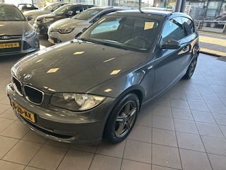 BMW 118i Business Line AUTOMAAT NW APK BJ 2008 !!!
