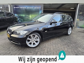 BMW 3-serie Touring 325i Dynamic Executive | NIEUWE APK | PANO DAK | PDC | AIRCO | LMV |