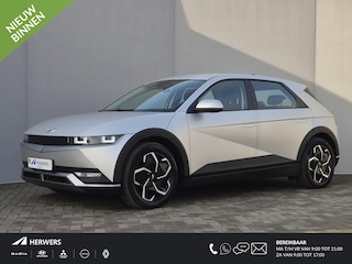 Hyundai Ioniq 5 Style 73kWh Automaat / Accu SOH 100% / Fabrieksgarantie tot 10-2026 / 8 jaar Batterijgarantie  / WLTP 481 km / Warmtepomp / Trekgewicht 1.600 kg / Trekhaak afneembaar / Achteruitrijcamera / Adaptief CC /