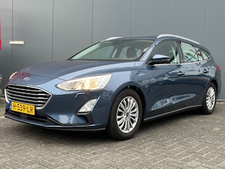 Ford Focus Wagon 1.5 EcoBoost 150pk Automaat Titanium | Climate controle | Carplay | Adaptive cruise control  | Stoelverwarming | Voorruitverwarming | Keyless entry | Navigatie