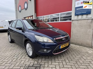 Ford Focus 1.8 Limited, 2e Eig, NAP, Climate control, Navigatie, Cruise control, Pdc, Trekhaak, boekjes aanwezig