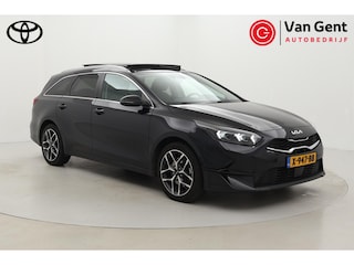 Kia Ceed Sportswagon 1.5 T-GDi MHEV ExecutiveLine | Panoramadak | Trekhaak | Navigatie | JBL | Stoelverwarming voor/achter | Stuurwiel verwarmd | Dodehoek detectie