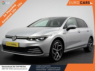 Volkswagen Golf 1.5 eTSI 150pk DSG Style Navigatie Climate Control Camera Electrische stoel verstelling Led Dab Adaptive Cruise Control
