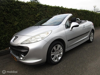 Peugeot 207 CC 1.6 VTi - ECC - LMV - STOELVERWARMING
