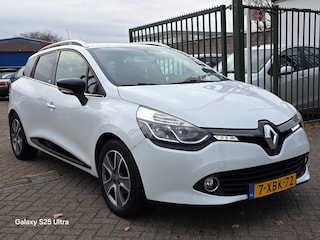 Renault Clio Estate 1.5 dCi ECO Night&Day 1e eigenaar dealer onderhouden Zeer netjes airco cruis control parkeer sensor