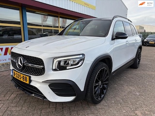 Mercedes-Benz GLB 200 Business Solution AMG PANARAMDAK