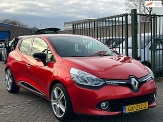 Renault Clio 0.9 TCe Expression 2e eigenaar dealer onderhouden Zeer mooi auto navigatie elektrische ramen cv op afs cruis control