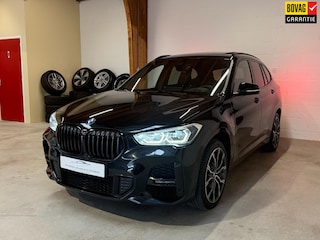 BMW X1 XDrive25e eDrive Edition - Panorama - HarmanKardon - Trekhaak
