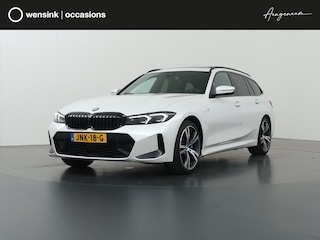 BMW 3-serie Touring 330e | M-Pakket | Panoramadak | Ele. stoelen + Geheugen | HUD | Sportstoelen | Camera | Apple CarPlay/Android auto | Adaptieve Cruise Control | Comfort Pakket | M-Sport Pro | HiFi | Curved Display |