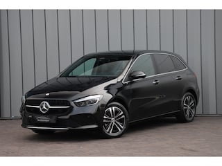 Mercedes-Benz B-klasse 250e Luxury Line | 218PK | Keyless-go | Sfeerverlichting | ACC | Stuurwielverw. | Standkachel | 2024.