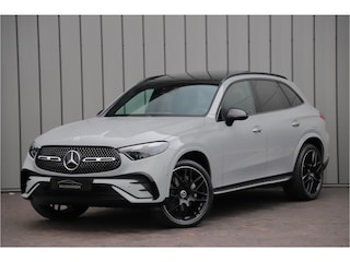 Mercedes-Benz GLC 400e AMG 4-Matic | 381PK | Head-up | Keyless-go | Pano | Sfeerverlichting | Burmester | Digital-light | Trekhaak | 2024.