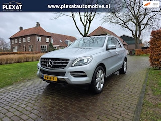 Mercedes-Benz M-klasse 250 BlueTEC Aut. | Orig. NL | Trekhaak | Luchtvering | Xenon | Off-Road package | Leder | Navigatie |