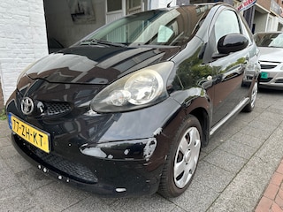 Toyota Aygo 1.0-12V + Airco Afstandbediening Elektrisch Ramen