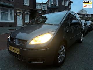 Mitsubishi Colt 1.3 Instyle Leer Automaat StoelVerwarming nette auto