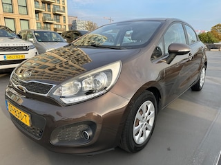 Kia Rio 1.2 CVVT Comfort Pack Airco PDC Nette Auto