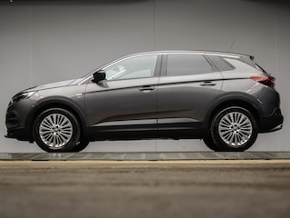Opel Grandland X 1.2 Turbo Edition 2020 Sport (APPLE CARPLAY,CAMERA,NAVI,CLIMATE,CRUISE,GETINT,SPORTSTOELEN,LM VELGEN,NETTE STAAT)