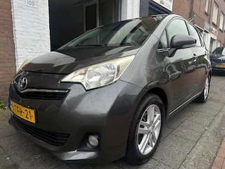 Toyota Verso-S 1.3 VVT-i Dynamic Clima Pano Keyless PushStart Camera