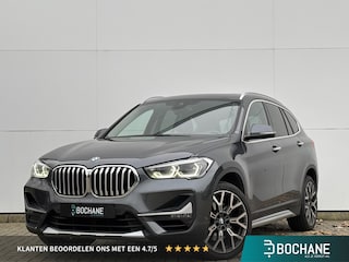 BMW X1 sDrive20i Business Edition Plus | Panoramadak | Sportstoelen | Vol leder | 1e Eig |